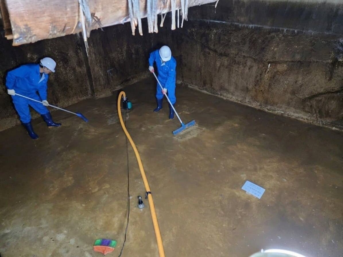 저수조 내부 점검